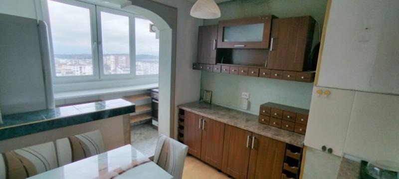 Zu vermieten  1 Schlafzimmer Sofia , Ljulin 5 , 76 qm | 76185068 - Bild [3]