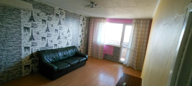 Zu vermieten  1 Schlafzimmer Sofia , Ljulin 5 , 76 qm | 76185068