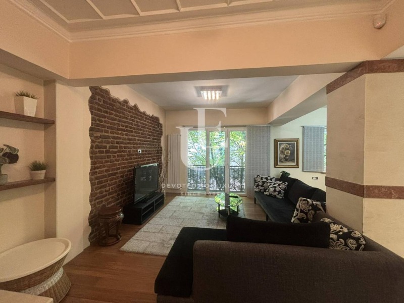 Zu vermieten  3 Schlafzimmer Sofia , Zentar , 190 qm | 46054832 - Bild [3]