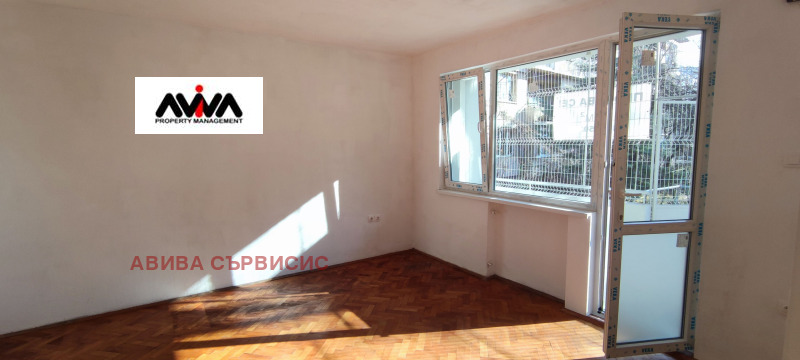 Kiadó  Hivatal Sofia , Javorov , 53 négyzetméter | 47942212 - kép [5]