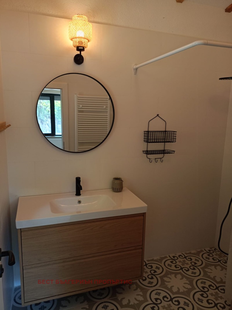 Дава под наем КЪЩА, с. Горна Брезница, област Благоевград, снимка 13 - Къщи - 52127868