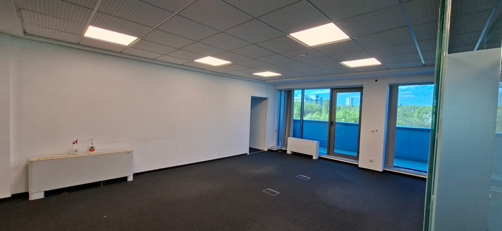 Дава под наем ОФИС, гр. София, Гео Милев, снимка 3 - Офиси - 54340543