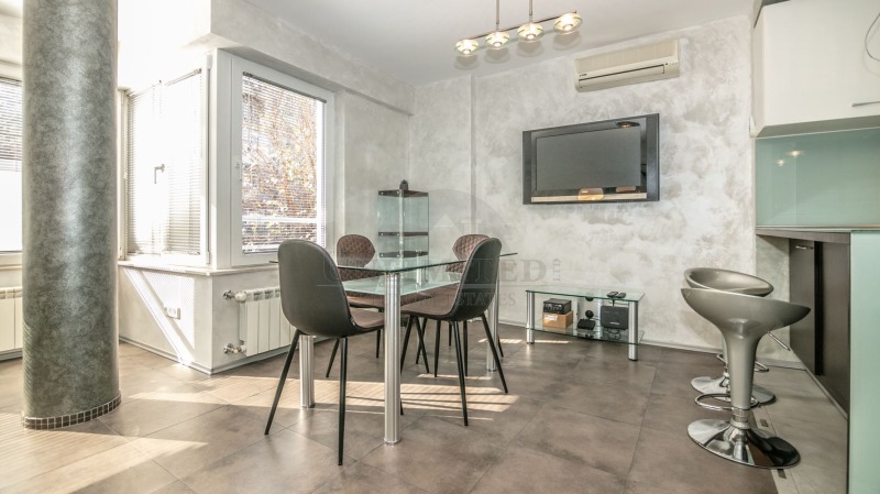 Издаје се  1 спаваћа соба Софија , Центар , 70 м2 | 84605780 - слика [5]