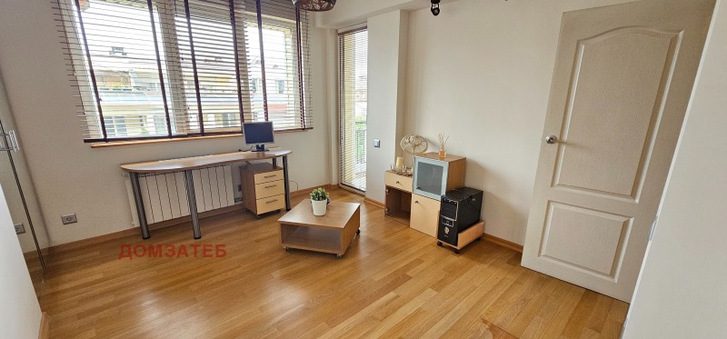 Дава под наем 3-СТАЕН, гр. София, Бъкстон, снимка 11 - Апартаменти - 52478122