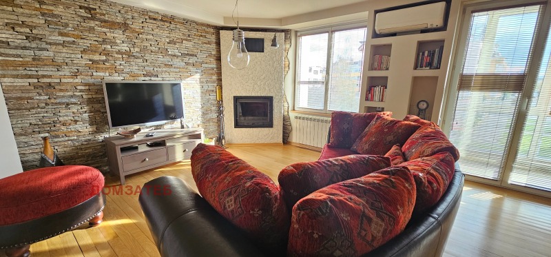 Дава под наем 3-СТАЕН, гр. София, Бъкстон, снимка 2 - Апартаменти - 52478122