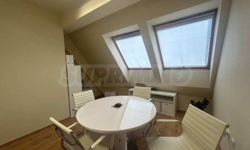 Te huur  Kantoor Sofia , Zona B-19 , 54 m² | 27072120 - afbeelding [5]