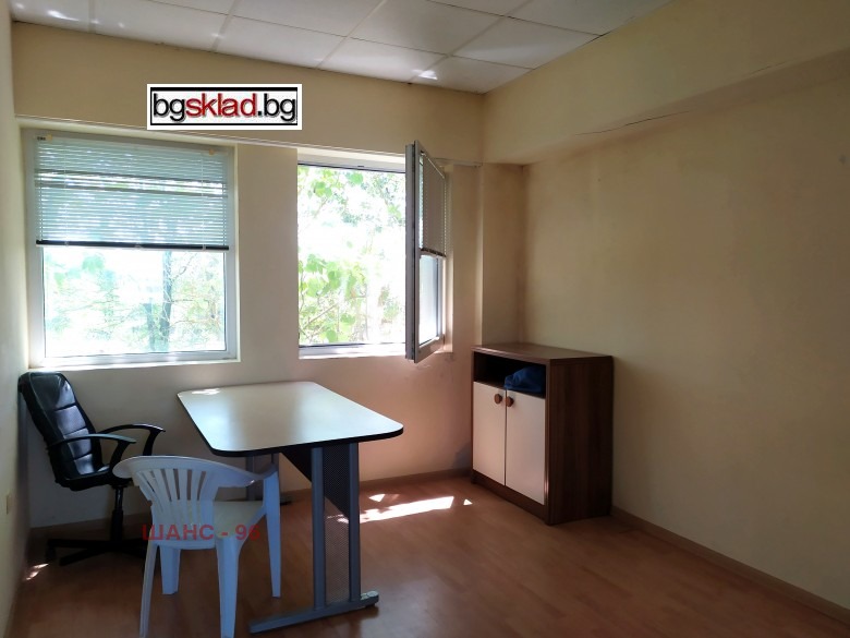 Дава под Наем ПРОМ. ПОМЕЩЕНИЕ | Imot.bg — изображение 4