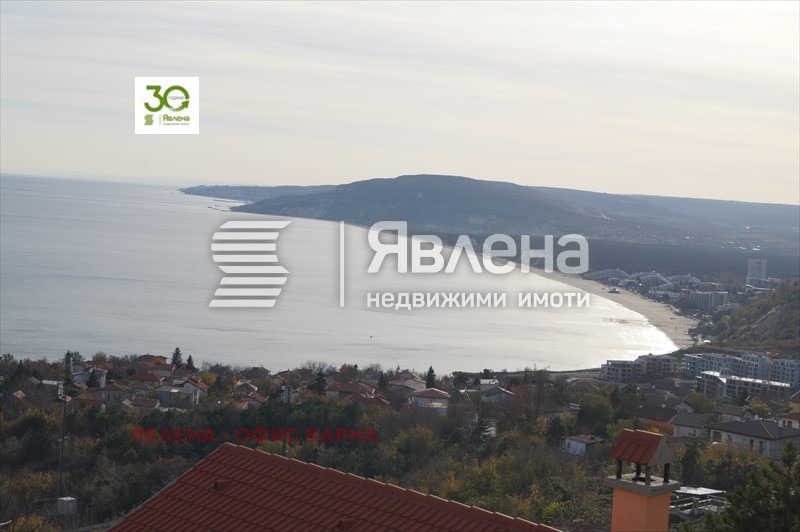Издаје се  2 спаваће собе регион Добрицх , Балчик , 90 м2 | 60715195