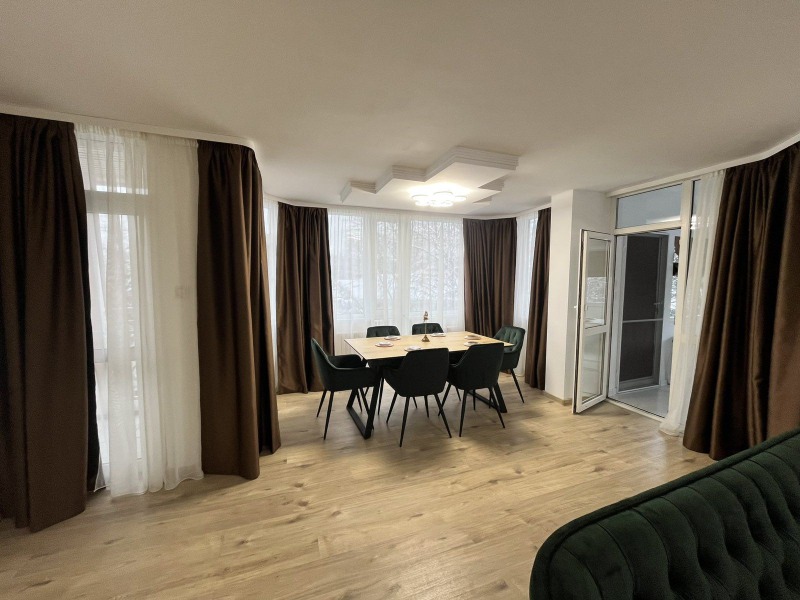 Дава под Наем 4-СТАЕН в град Пловдив, Център - 117 кв.м / 2 000 € » 3 911.66 лв., РИНЕКС РЕВОЛЮШЪН