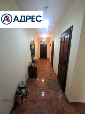 ���� ��� ���� 3-����� | Imot.bg � ����� ������ 12