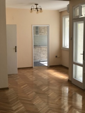 Kancelář Centar, Plovdiv 2