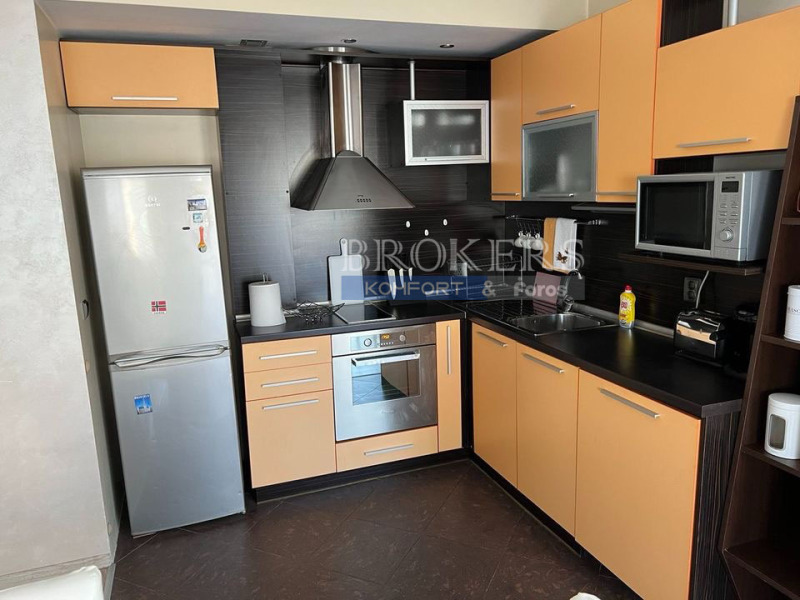 Дава под наем 2-СТАЕН, гр. Варна, Лятно кино Тракия, снимка 4 - Апартаменти - 52653238