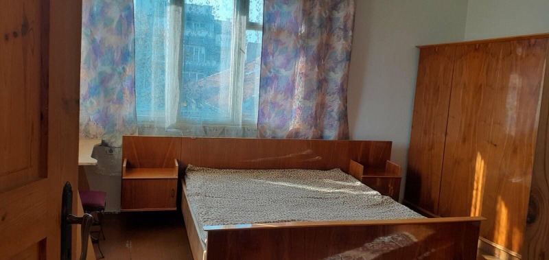 В оренду  2 спальні Пловдив , Център , 100 кв.м | 90151914 - зображення [3]