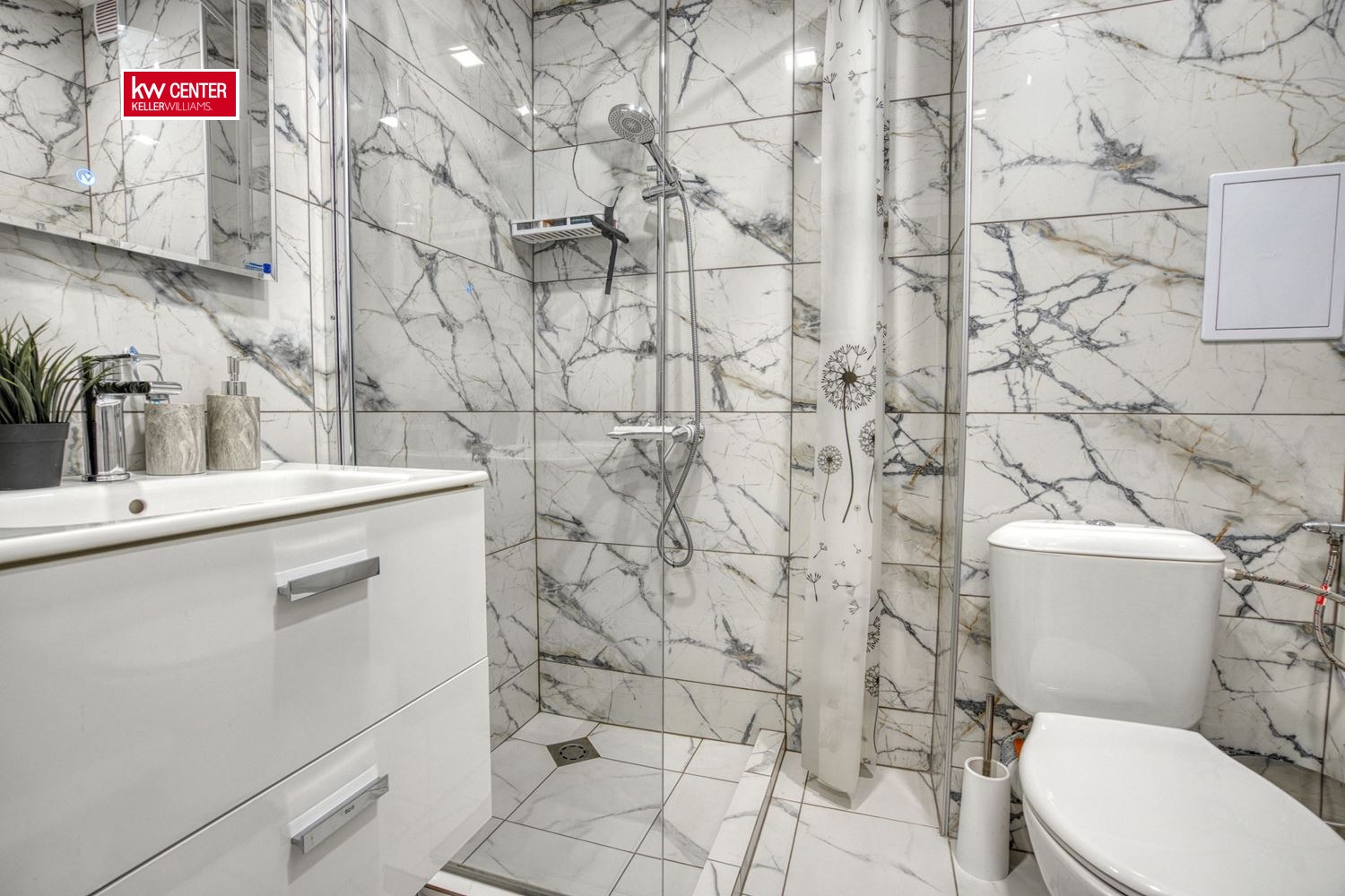 Дава под наем 2-СТАЕН, гр. София, Малинова долина, снимка 3 - Апартаменти - 54062485