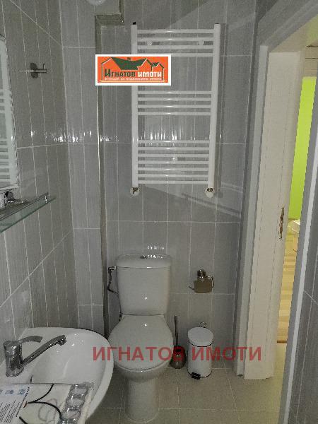 De inchiriat  2 dormitoare Pazardjic , Țentâr , 134 mp | 11870426 - imagine [10]