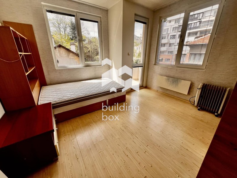 Издаје се  2 спаваће собе Софија , Лозенец , 101 м2 | 62529021 - слика [5]
