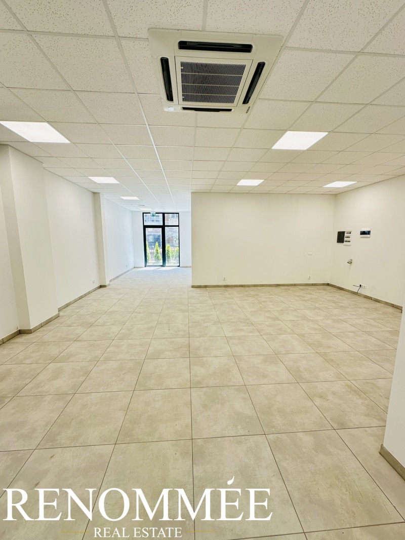 Do wynajęcia  Sklep Sofia , Sweta Troica , 108 mkw | 53825171 - obraz [3]