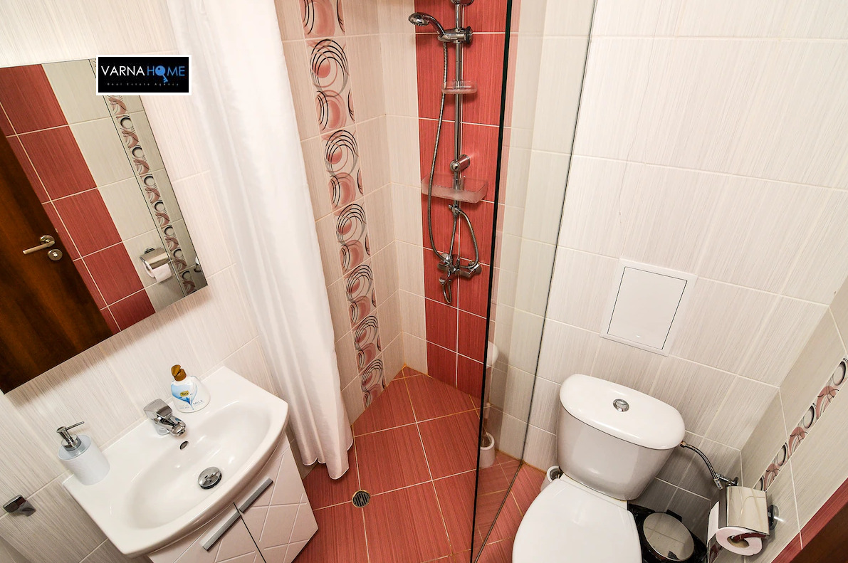 Дава под наем 2-СТАЕН, гр. Варна, Център, снимка 8 - Апартаменти - 54047545