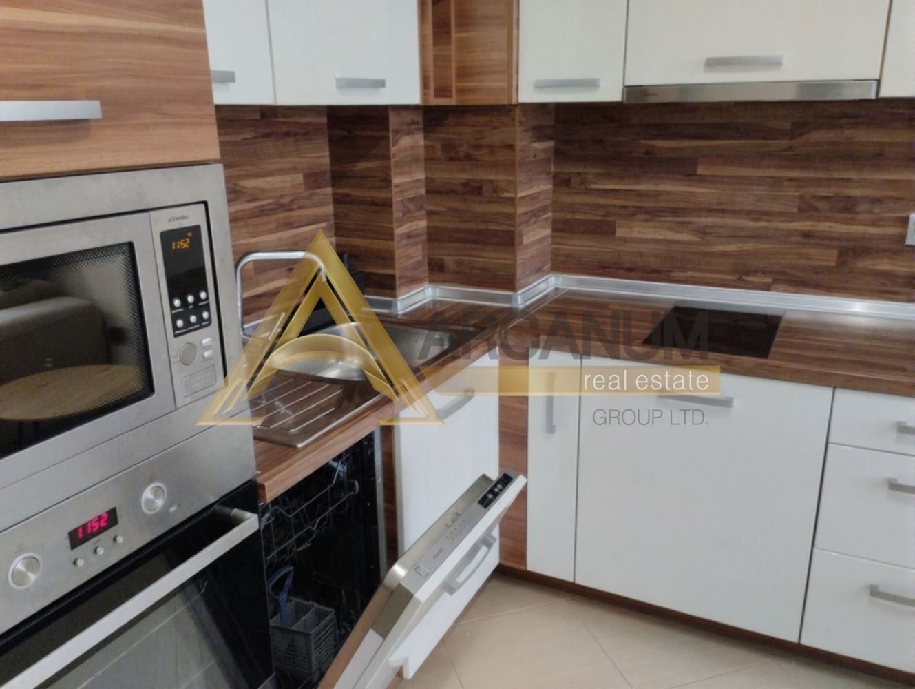 Дава под наем 2-СТАЕН, гр. Варна, Левски 1