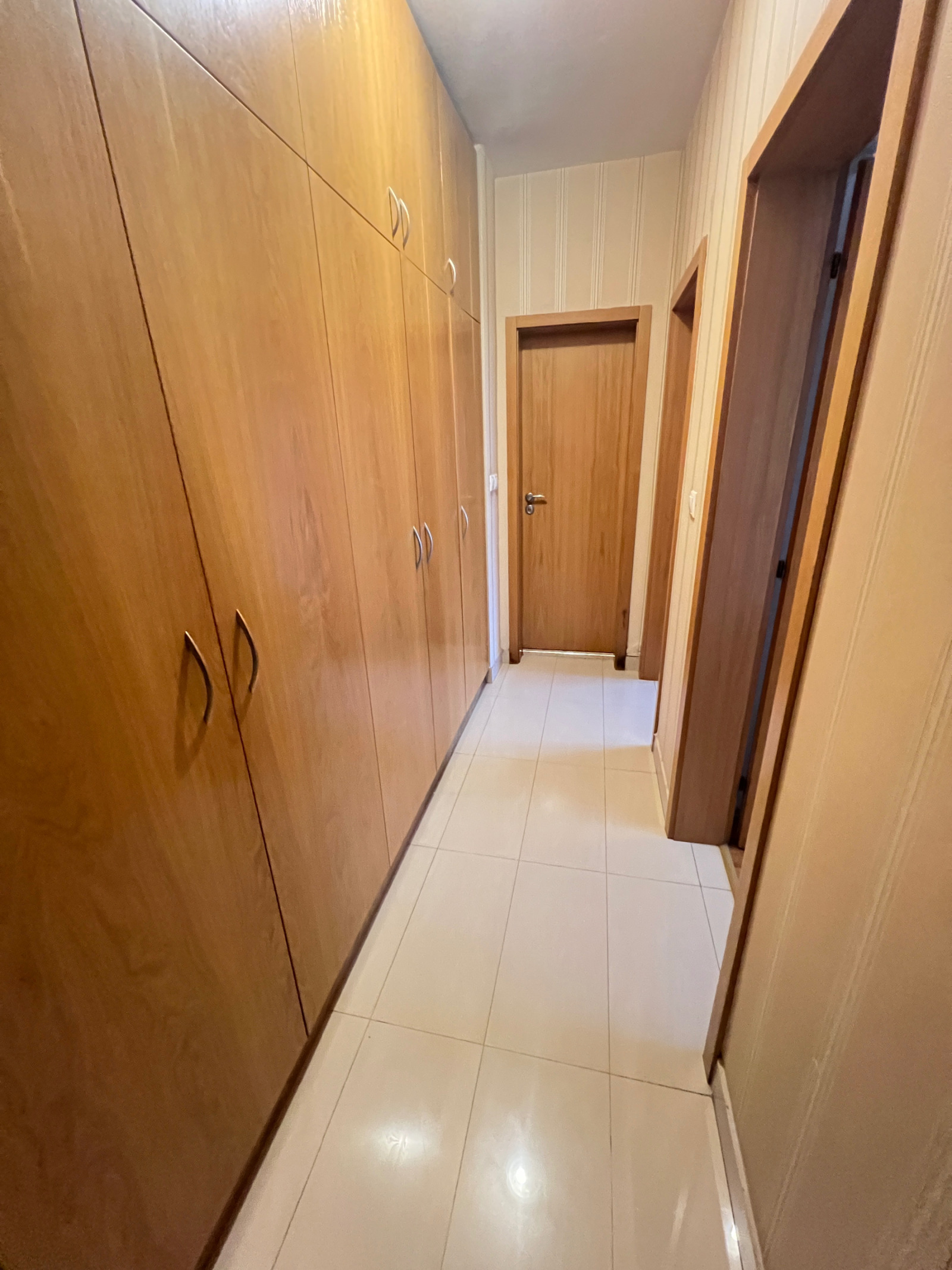 Дава под наем 3-СТАЕН, гр. София, Младост 2, снимка 8 - Апартаменти - 54606014