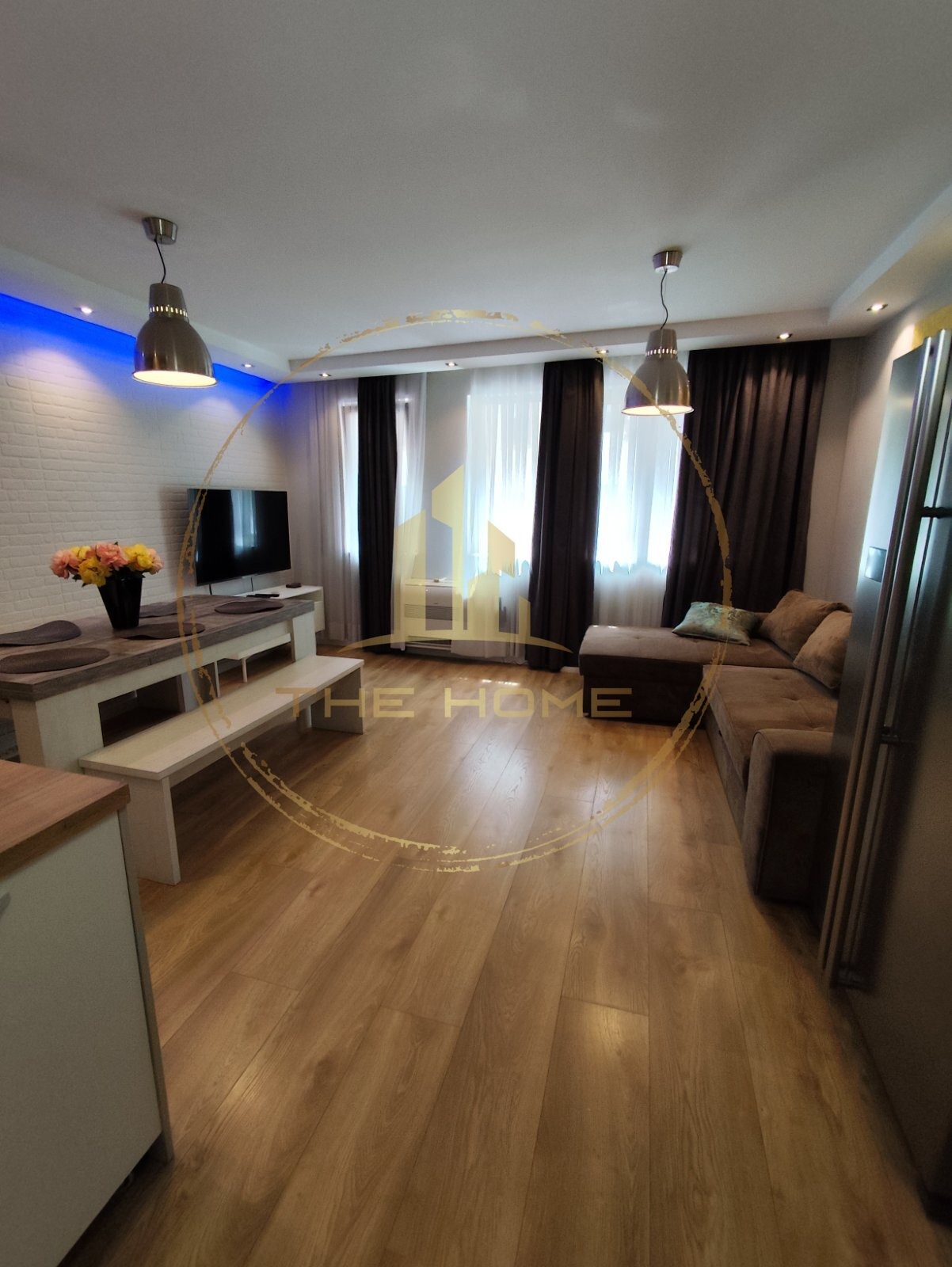 Дава под наем 3-СТАЕН, гр. Варна, Център, снимка 2 - Апартаменти - 54867132