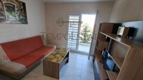 1 quarto Briz, Varna 2