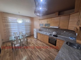 2 chambres Tsentar, Pernik 1