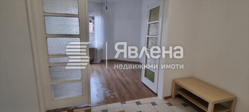 Дава под наем 2-СТАЕН, гр. София, Център, снимка 3 - Апартаменти - 54460611