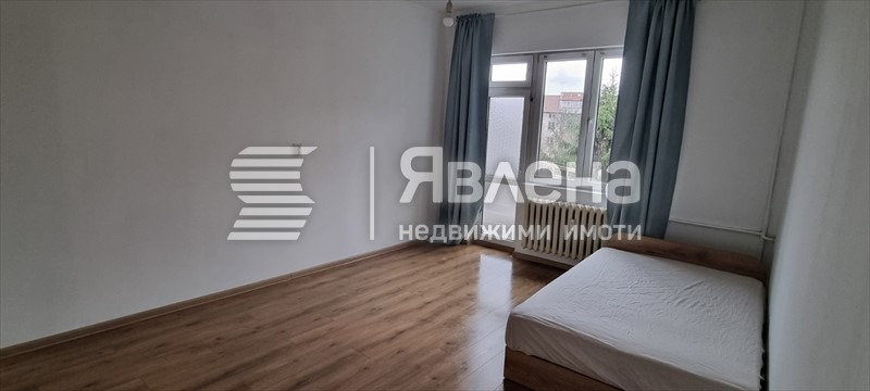 Дава под наем 2-СТАЕН, гр. София, Център, снимка 2 - Апартаменти - 54460611