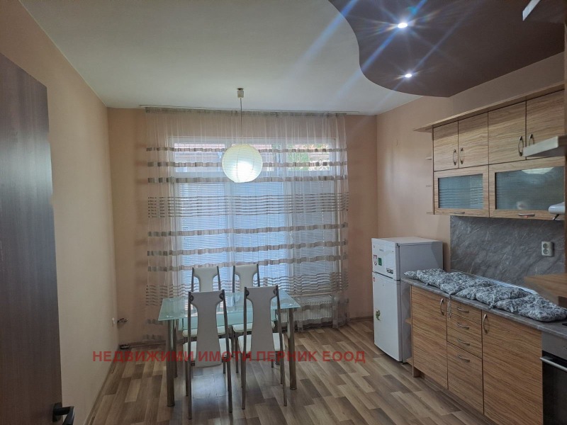 В аренду  2 спальни Перник , Център , 77 кв.м | 20001829 - изображение [2]
