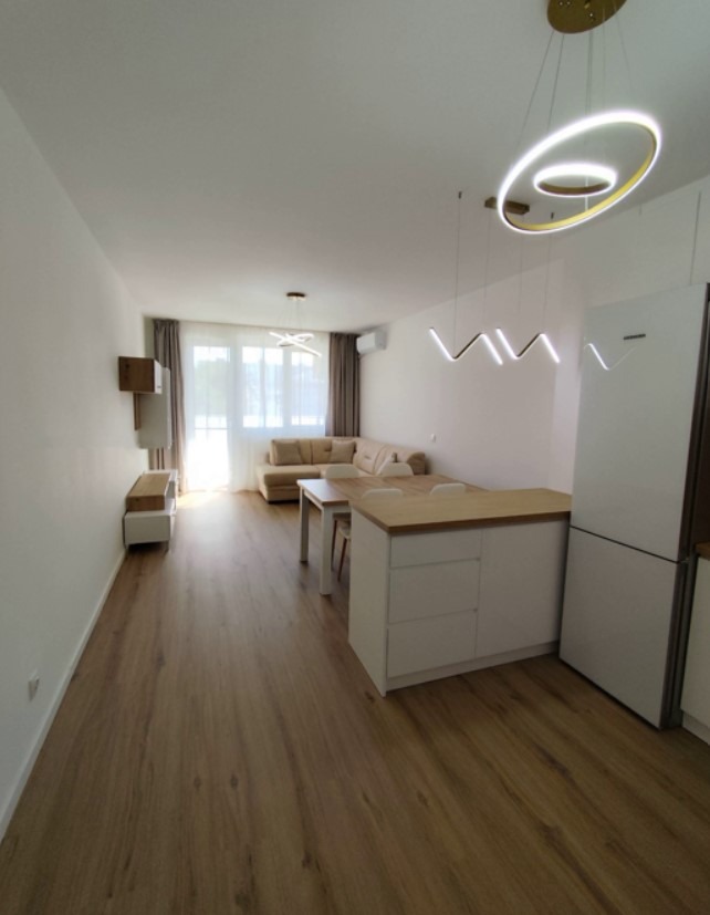 Дава под наем 3-СТАЕН, гр. София, Връбница 1