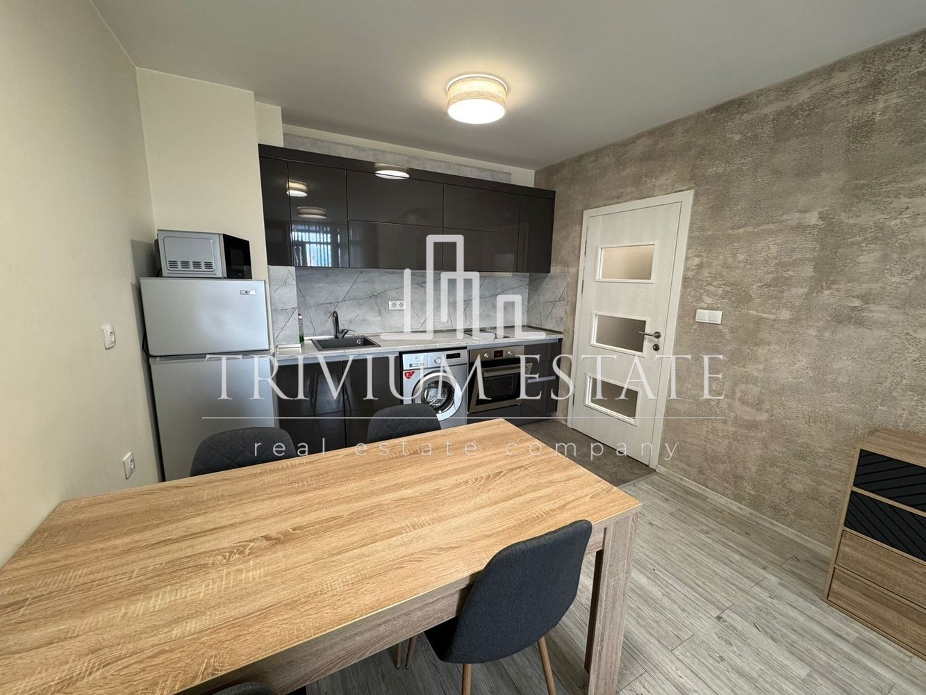 Дава под наем 2-СТАЕН, гр. Пловдив, Христо Смирненски, снимка 2 - Апартаменти - 54060936