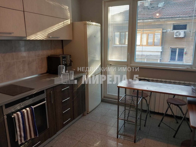 Дава под Наем 2-СТАЕН в град Русе, Център - 62 кв.м / 310 € » 606.31 лв., МИРЕЛА 5