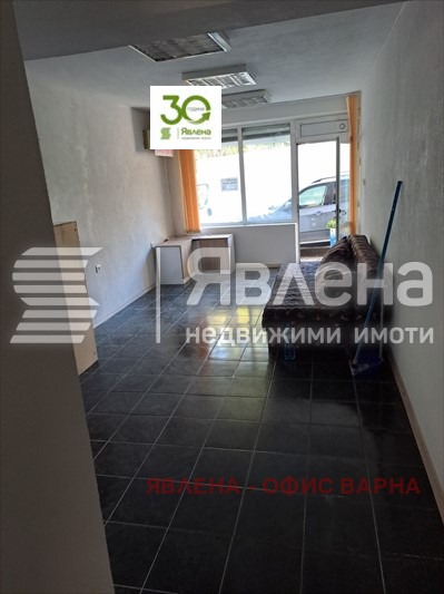Da affittare  Negozio Varna , Sportna zala , 46 mq | 58419777 - Immagine [3]