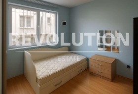 1 quarto Cveten kvartal, Varna 3