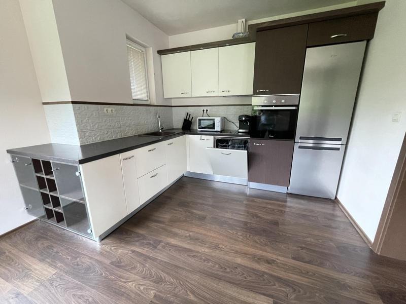 Дава под наем КЪЩА, гр. Варна, Виница