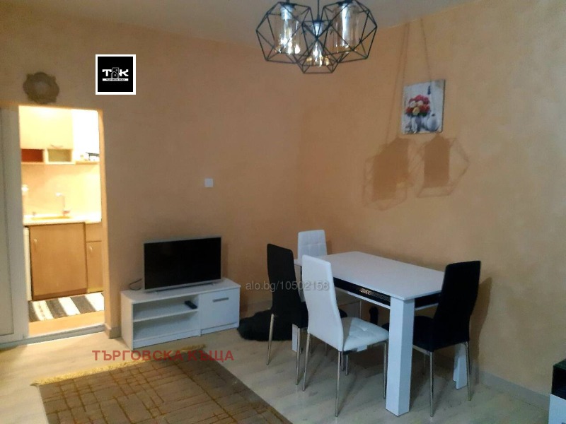 Под наем 2-СТАЕН, град Пловдив, Тракия • 650 лв. • 42800204 — Holmes.bg