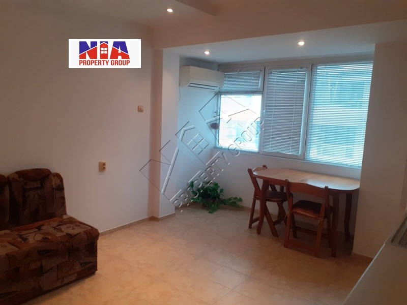 Дава под наем 3-СТАЕН, гр. Бургас, Център, снимка 3 - Апартаменти - 53505742