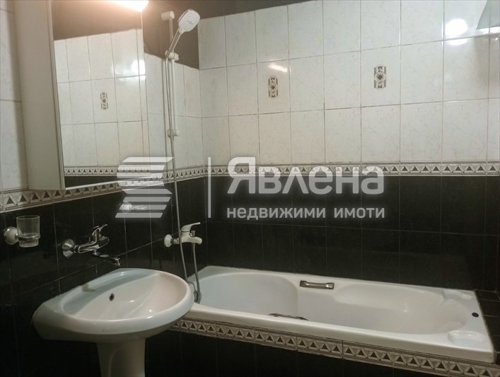 Дава под наем МНОГОСТАЕН, гр. София, Оборище, снимка 8 - Апартаменти - 53978478