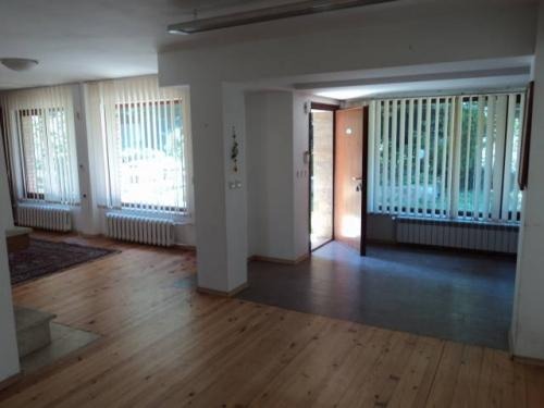 For Rent  House Sofia , Dragalevtsi , 400 sq.m | 93341420 - image [3]