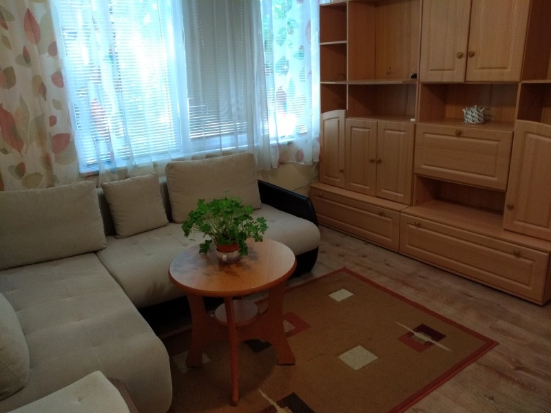 För uthyrning  Studio Stara Zagora , Centar , 35 kvm | 64755281 - bild [2]