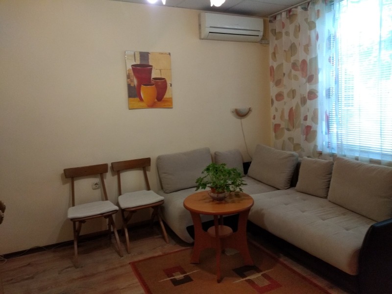 För uthyrning  Studio Stara Zagora , Centar , 35 kvm | 64755281