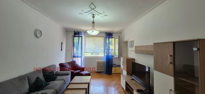 En renta  2 dormitorios Sofia , Oborishte , 100 metros cuadrados | 10622852