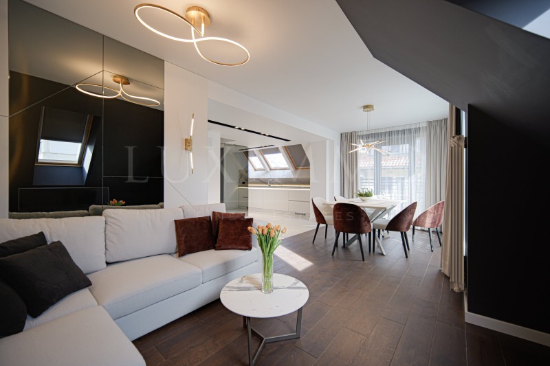 Vuokrattavana  Pienhuoneisto Sofia , Meditsinska akademija , 200 neliömetriä | 75084366 - kuva [2]