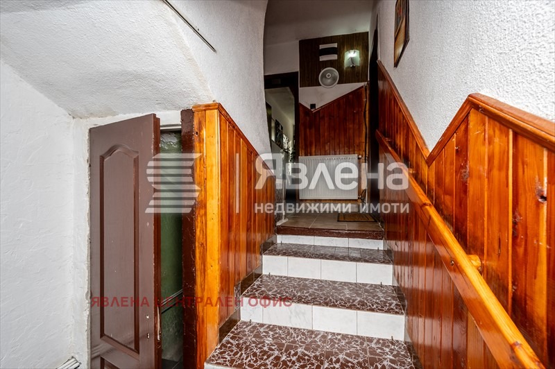 Дава под наем ЕТАЖ ОТ КЪЩА, гр. Перник, Църква, снимка 13 - Етаж от къща - 53426523