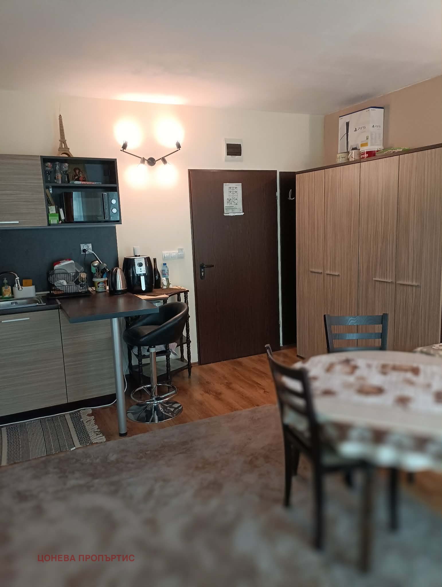 Дава под наем 2-СТАЕН, гр. Бургас, Сарафово, снимка 3 - Апартаменти - 54267939