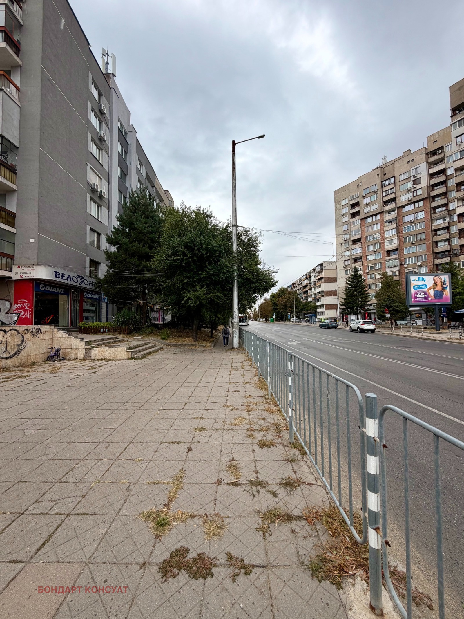 Дава под наем МАГАЗИН, гр. София, Гоце Делчев, снимка 10 - Магазини - 56232812