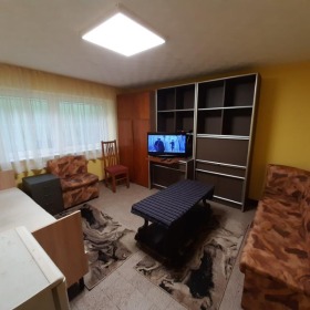 Rum Zona B-18, Sofia