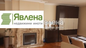 3+ slaapkamer Tsentar, Sofia