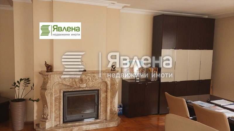 Te huur  3+ slaapkamer Sofia , Tsentar , 200 m² | 86860068